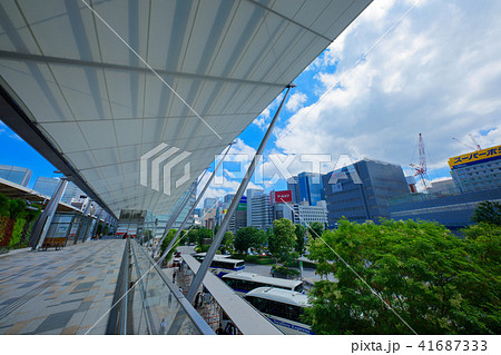 東京駅八重洲口 グランルーフとバスターミナル 東京駅八重洲口 グランルーフとバスターミナル 41687333