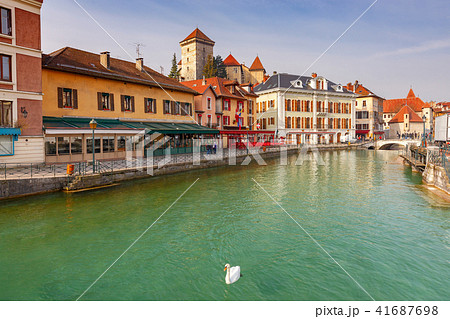 Annecy. Old city early morning 41687698