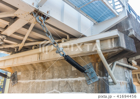 橋の橋脚　落橋防止装置 41694456