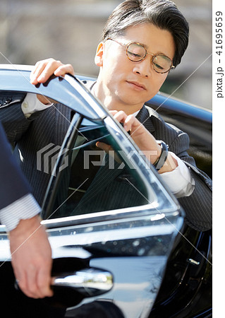 ビジネスマン 社長 重役 ビジネスマン 社長 重役 41695659