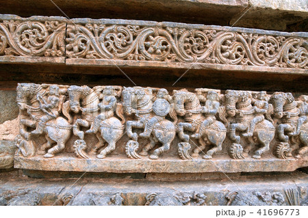 Friezes of cavalry forces and elephants, Halebidu 41696773