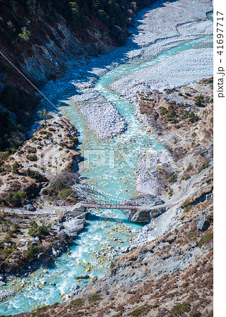 Beautiful river and mountains landscape  41697717
