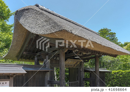 常楽寺の山門(鎌倉市大船) 41698664