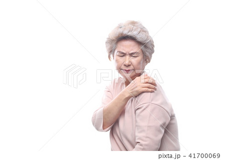 高齢者 老人 女性 41700069