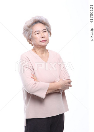 高齢者 老人 女性 41700121
