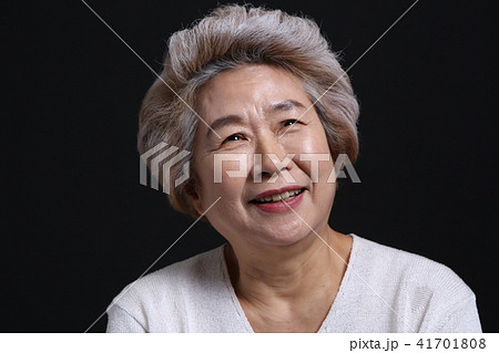 高齢者 老人 女性 41701808
