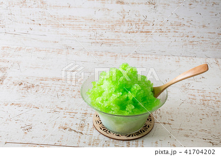 アジアのかき氷　Shaved ice that Asian fruit 41704202
