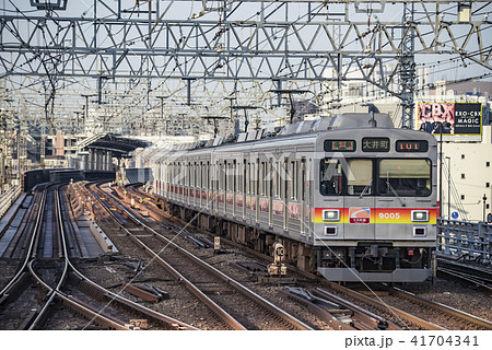 【東急 大井町線 9000系 二子玉川駅】 【東急 大井町線 9000系 二子玉川駅】 41704341
