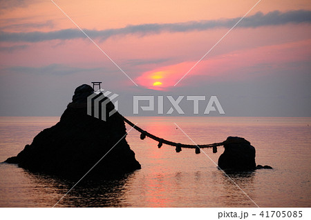 夫婦岩の朝 夫婦岩の朝 41705085