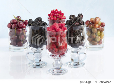 Raspberry, gooseberry, black blackberry currant 41705892
