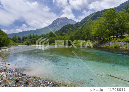 上高地 梓川と焼岳／長野県松本市 41708051