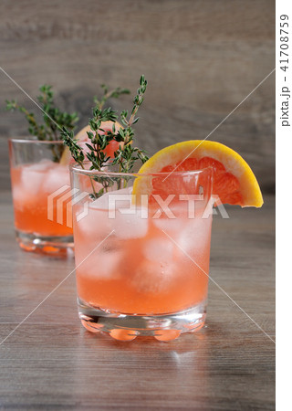 This Grapefruit and Thyme Bourbon 41708759