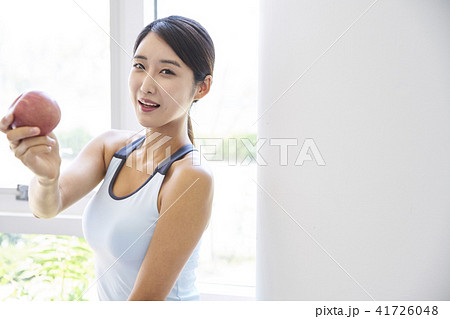 健康 笑顔 微笑 41726048