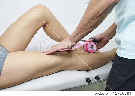 痛み 苦痛 足 41726284