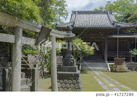 法性寺奥の院・祖師堂（逗子市久木） 41727289