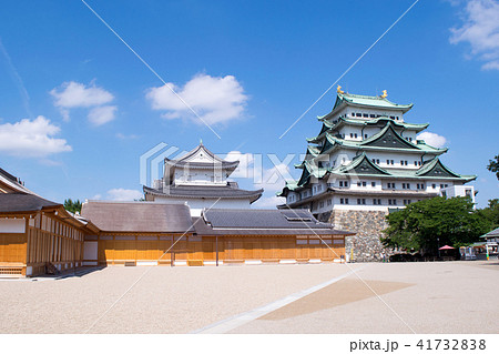 愛知県 名古屋城 本丸御殿と天守の写真素材