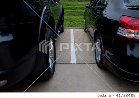 The image of Car parking in car park on daytime 41733489