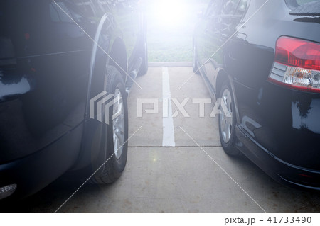 The image of Car parking in car park on daytime The image of Car parking in car park on daytime 41733490
