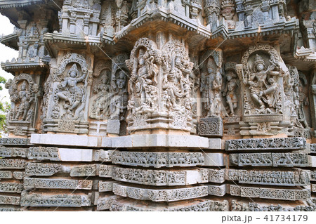 Ornate bas relieif and sculptures of Hindu deities Ornate bas relieif and sculptures of Hindu deities 41734179
