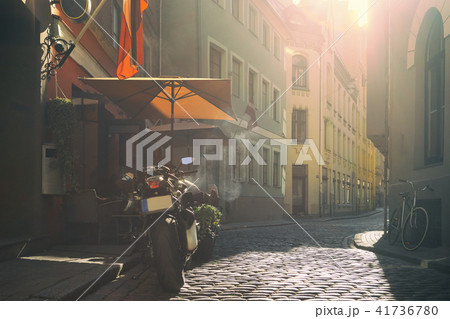 A street cafe in the old city in the evening 41736780