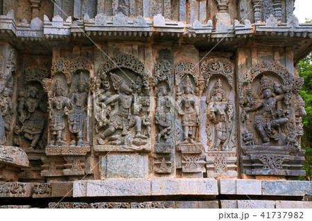 Ornate bas relieif and sculptures of Hindu deities 41737982