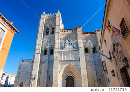 アビラ カテドラル 41741759