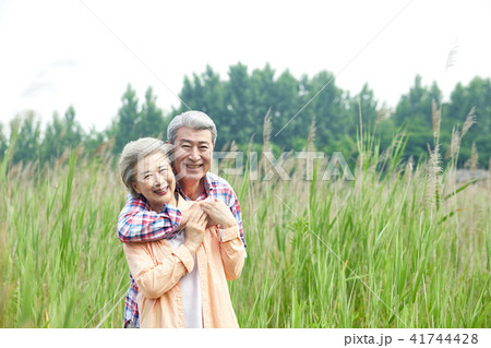 人物 高齢者 老人 41744428