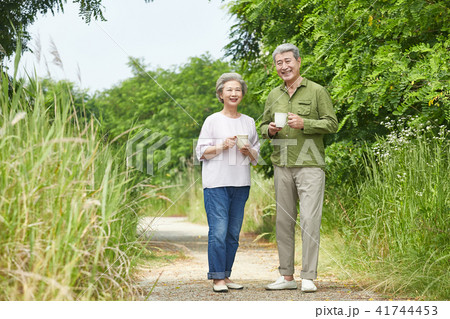人物 高齢者 老人 41744453
