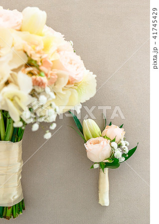 Beautiful bride with bouquet before wedding ceremony 41745429