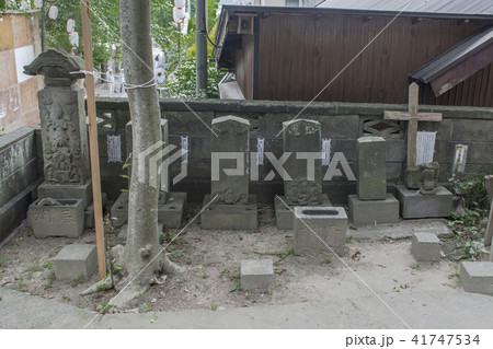 五所神社の石塔（鎌倉市材木座） 41747534