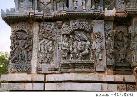 Kedareshwara temple, Halebidu, Karnataka, India Kedareshwara temple, Halebidu, Karnataka, India 41750842