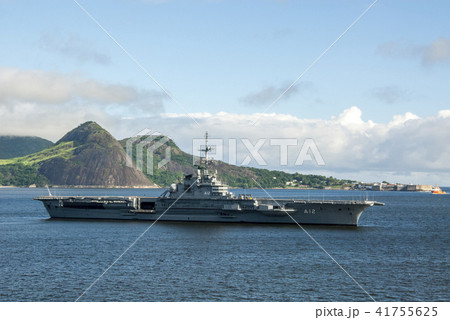 Military Ship in Guanabara Bay Military Ship in Guanabara Bay 41755625