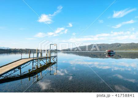 テ・アナウ湖 41758841