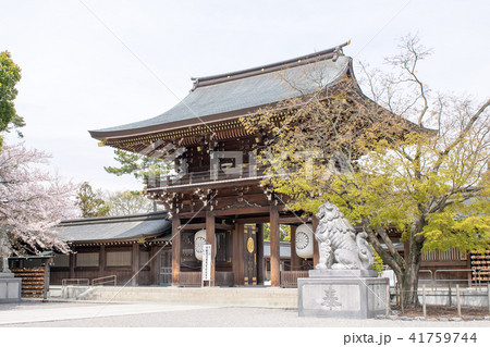 神奈川県　寒川町　寒川神社　神門 41759744