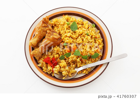おいしそうなドライカレーライス おいしそうなドライカレーライス 41760307