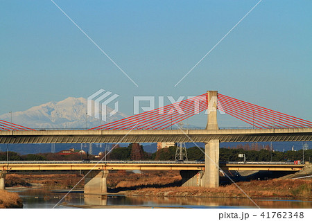 愛知県 庄内川沿いから見た御嶽山 愛知県 庄内川沿いから見た御嶽山 41762348