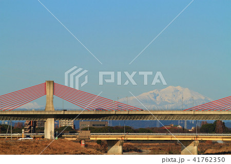 愛知県 庄内川沿いから見た御嶽山 愛知県 庄内川沿いから見た御嶽山 41762350