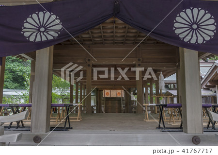 鎌倉宮の拝殿（鎌倉市二階堂） 41767717