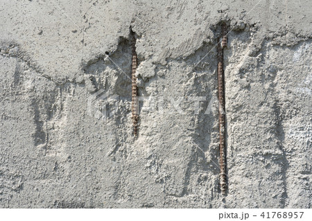 劣化したコンクリート壁 41768957