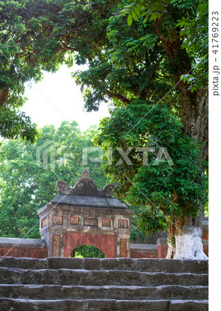 トゥドゥック帝廟　フエ　ベトナム 41769223