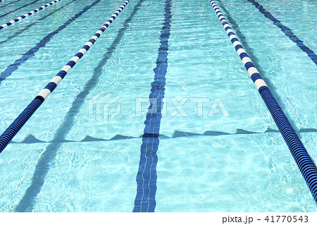 競泳用プールの写真素材