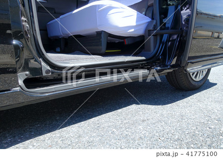 車椅子対応タクシー 41775100