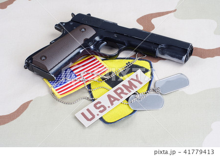 US ARMY 1st Cavalry Division patch and colt M1911 US ARMY 1st Cavalry Division patch and colt M1911 41779413