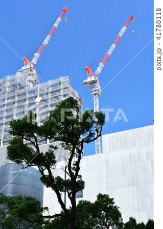 建設中の横浜駅ビル 41780118