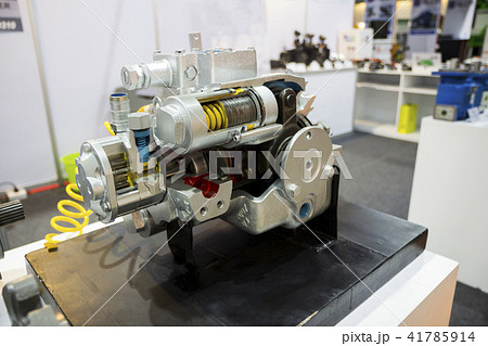 a  piston pump for heavy duty equipment 41785914