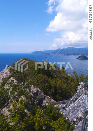 【静岡県・観光名所】烏帽子山・雲見浅間神社 山頂からの眺望 【静岡県・観光名所】烏帽子山・雲見浅間神社 山頂からの眺望 41789307