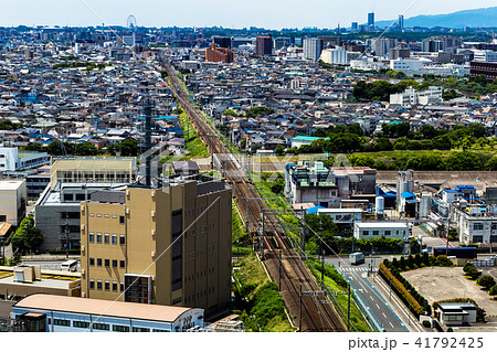 都市風景。大阪府高槻市。大阪平野。 41792425