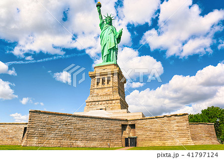 Statue of Liberty (Liberty Enlightening the world) Statue of Liberty (Liberty Enlightening the world) 41797124