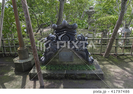 教恩寺の旧鬼瓦(鎌倉市大町) 教恩寺の旧鬼瓦(鎌倉市大町) 41797486