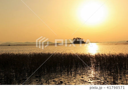 空 夕焼け 日没 41798571